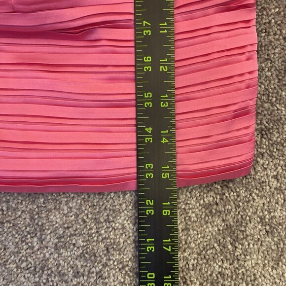 Express Women's Satin V-Bar Puff Sleeve Ruched Pleated Top Pink Size XS NWT $58 - Picture 13 of 16